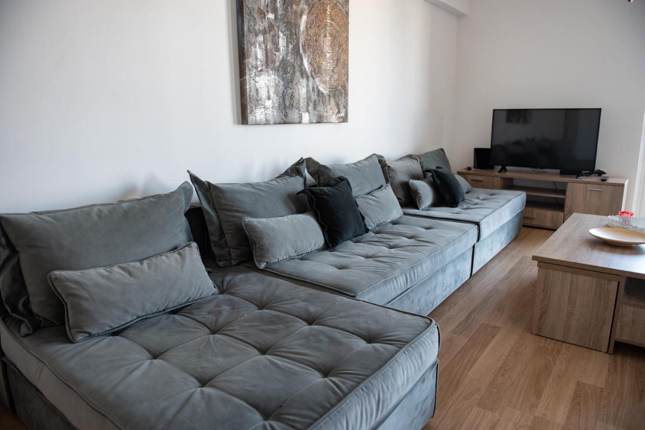 Renovated Apartment 5Min From Subway Station 'Attiki' Athens Ngoại thất bức ảnh