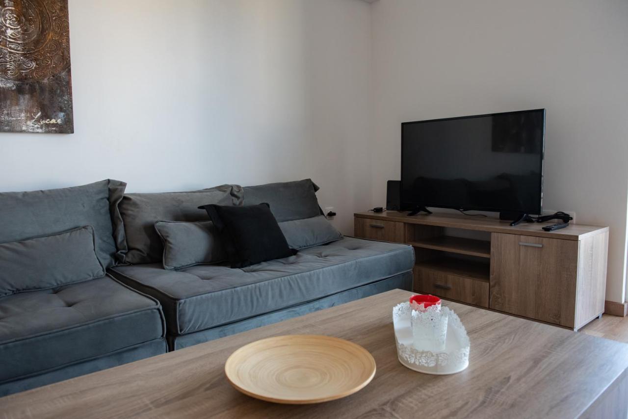 Renovated Apartment 5Min From Subway Station 'Attiki' Athens Ngoại thất bức ảnh
